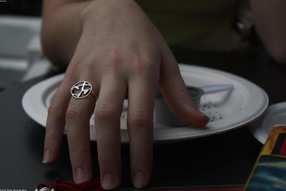 How Movement Beats Coffee for the Afternoon Slump